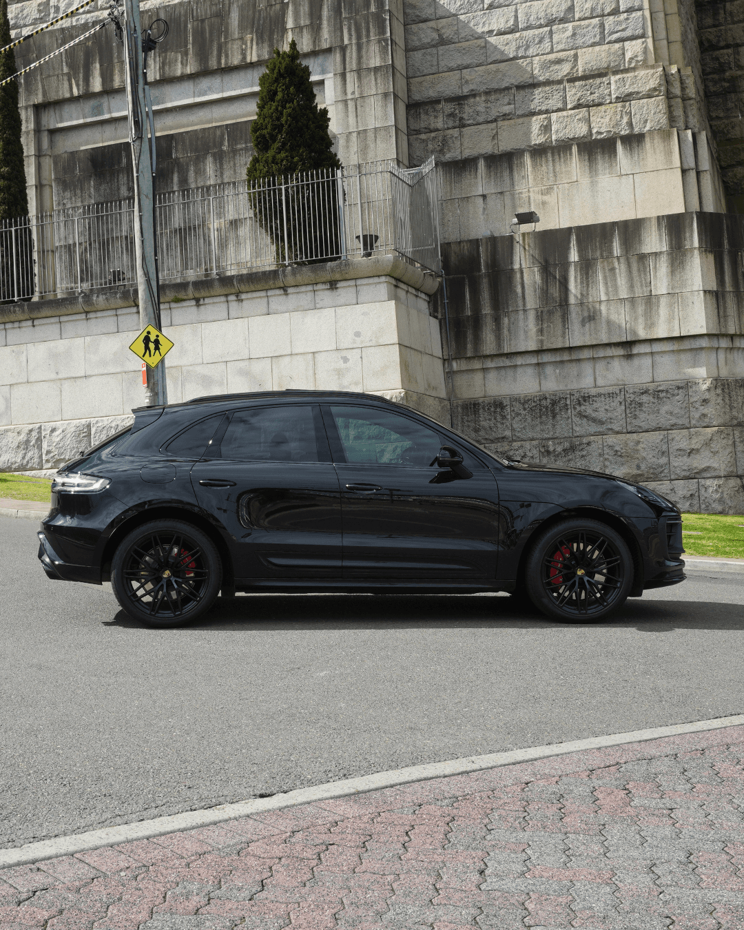 Porsche  Macan GTS 2023